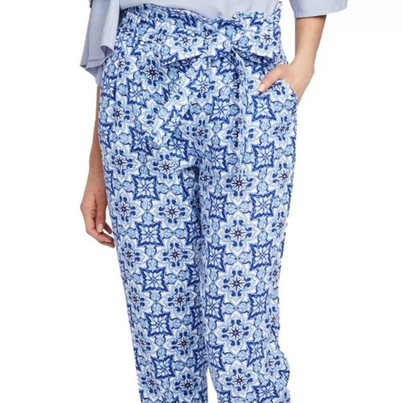 RACHEL Rachel Roy Pants - NWT Rachel Roy tile-print paper bag pants | sz 6